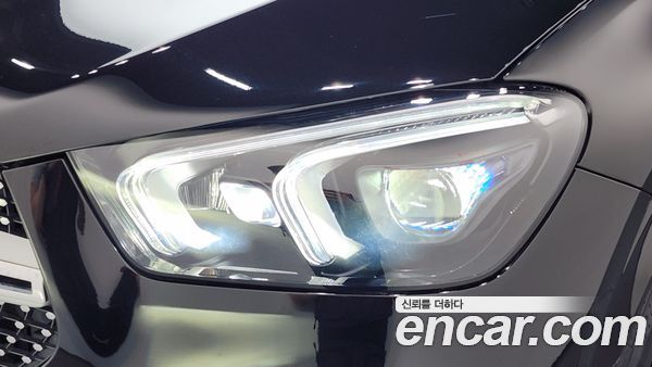 Mercedes-Benz GLE 2023, фото 7