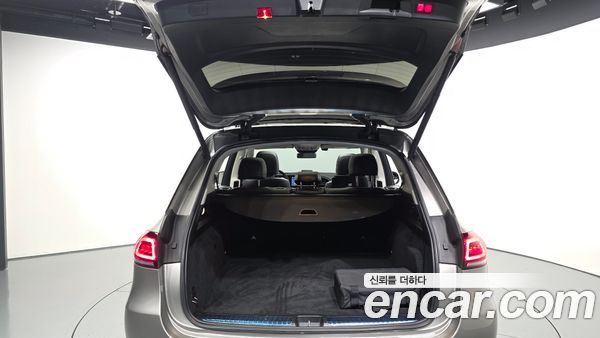 Mercedes-Benz GLE 2021, фото 30