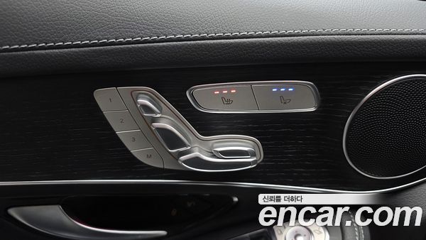 Mercedes-Benz GLC 2023, фото 31