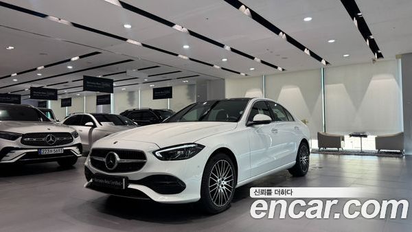 Mercedes-Benz C-Class 2026