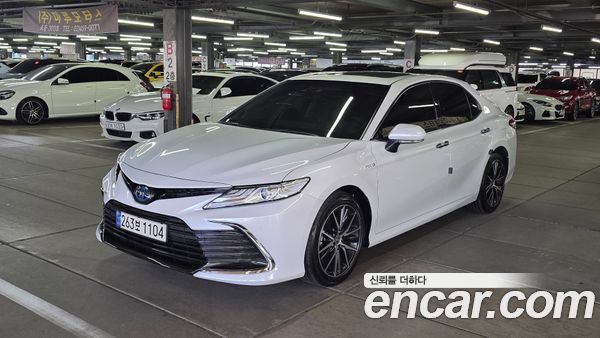 Toyota Camry 2024