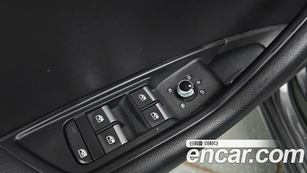 Audi A4 2021, фото 30
