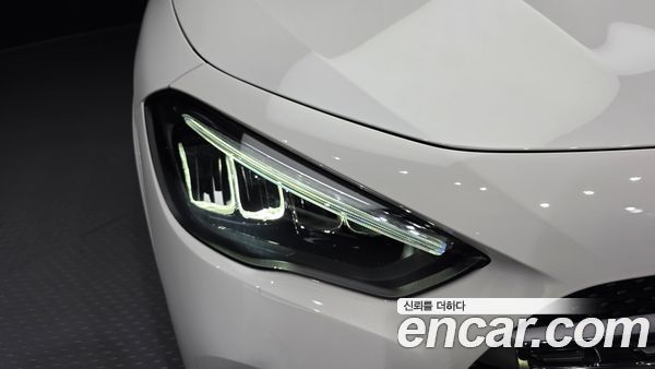 Mercedes-Benz GLA 2025, фото 8