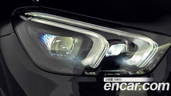 Mercedes-Benz GLE 2021, фото 8
