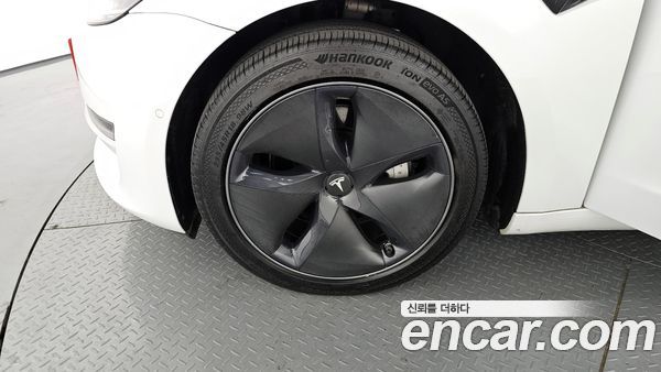 Tesla Model 3 2020, фото 5