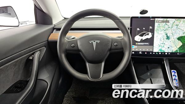 Tesla Model 3 2020, фото 13