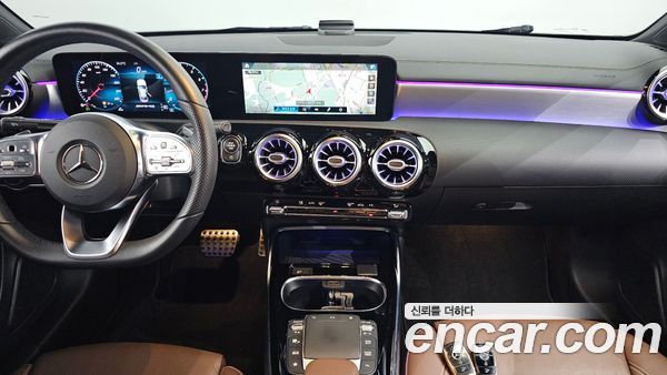 Mercedes-Benz A-Class 2021, фото 14
