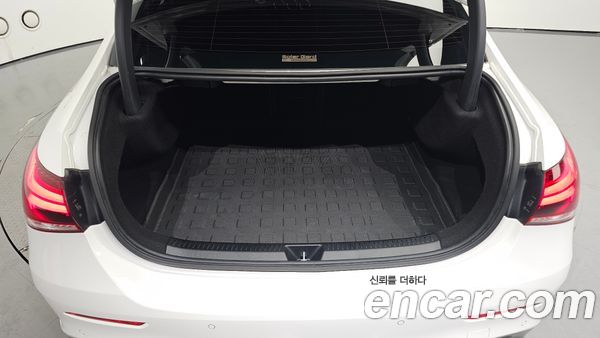 Mercedes-Benz A-Class 2021, фото 20