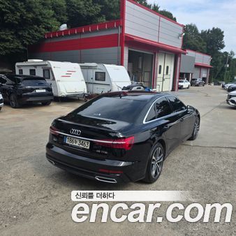 Audi A6 2022, фото 5