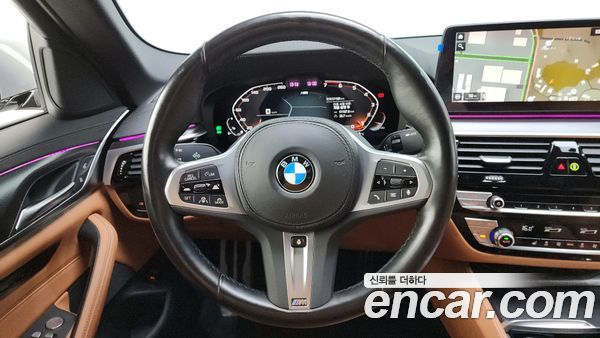 BMW 5 Series 2023, фото 14