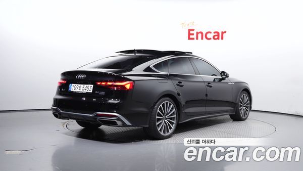 Audi A5 2023, фото 2
