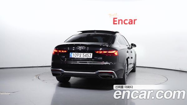 Audi A5 2023, фото 4