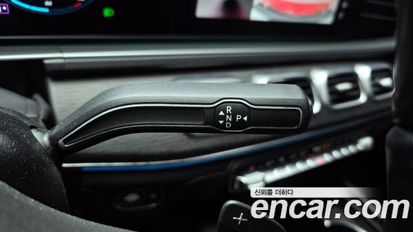 Mercedes-Benz GLS 2022, фото 9