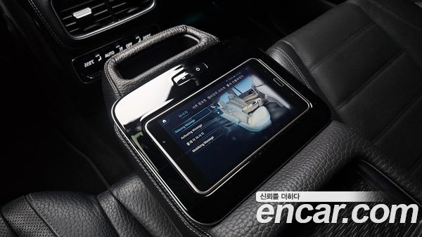 Mercedes-Benz GLS 2022, фото 19