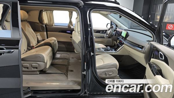 Kia Carnival 2023, фото 10