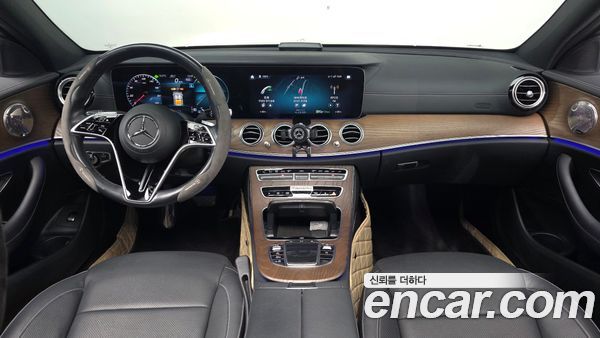 Mercedes-Benz E-Class 2021, фото 7