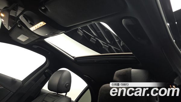 Mercedes-Benz E-Class 2021, фото 18