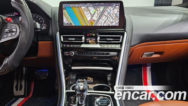 BMW 8 Series 2023, фото 15