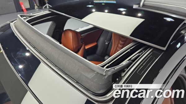 BMW 8 Series 2023, фото 17