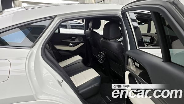 Mercedes-Benz GLE 2022, фото 12