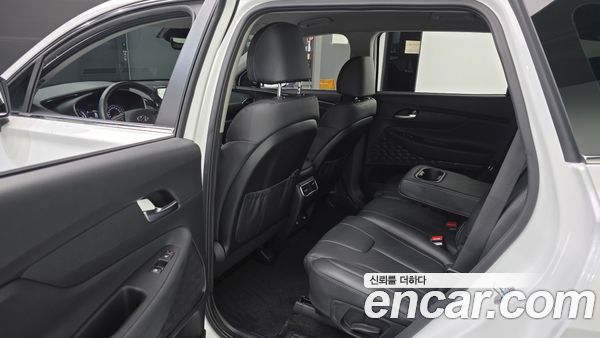 Hyundai Santa Fe 2023, фото 11