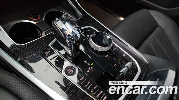 BMW X7 2021, фото 9
