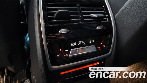 BMW X7 2021, фото 17