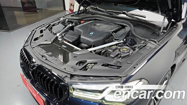 BMW 5 Series 2022, фото 6