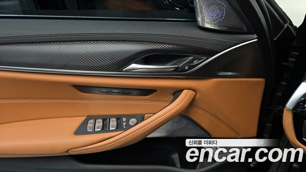 BMW 5 Series 2022, фото 18