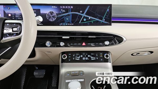 Genesis GV70 2025, фото 14