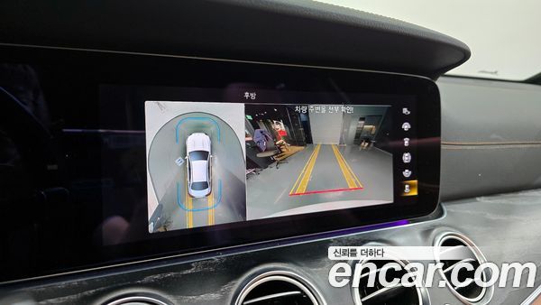Mercedes-Benz E-Class 2021, фото 15