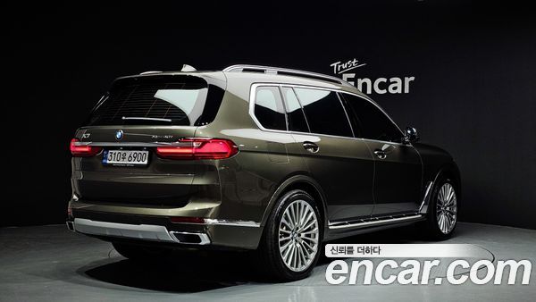 BMW X7 2022, фото 2