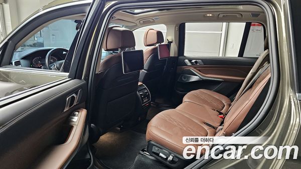 BMW X7 2022, фото 11