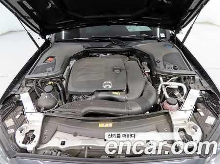 Mercedes-Benz E-Class 2021, фото 6