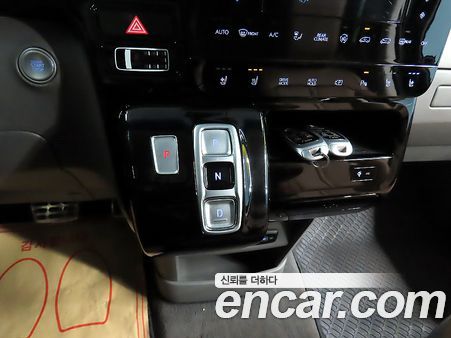 Hyundai Staria 2023, фото 13