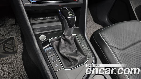 Volkswagen Tiguan 2023, фото 10