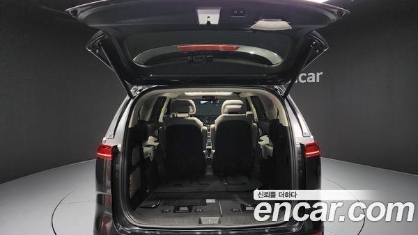 Kia Carnival 2021, фото 20