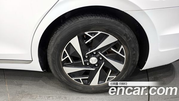 Hyundai Grandeur 2022, фото 5