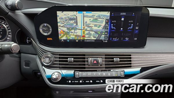 Lexus LS 2021, фото 14