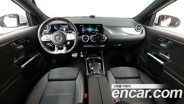 Mercedes-Benz GLA 2023, фото 8