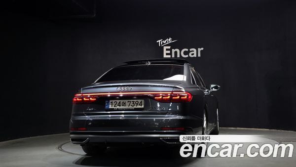 Audi A8 2021, фото 4