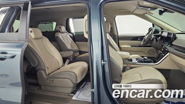 Kia Carnival 2021, фото 10