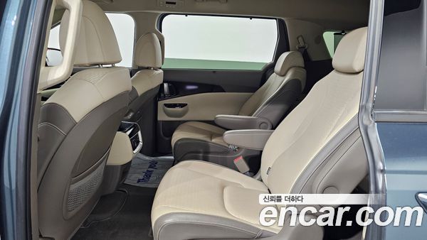 Kia Carnival 2021, фото 12