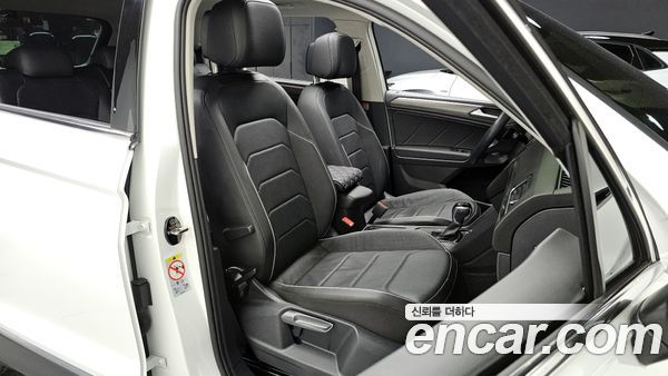 Volkswagen Tiguan 2023, фото 10