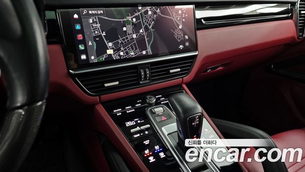 Porsche Cayenne 2022, фото 14