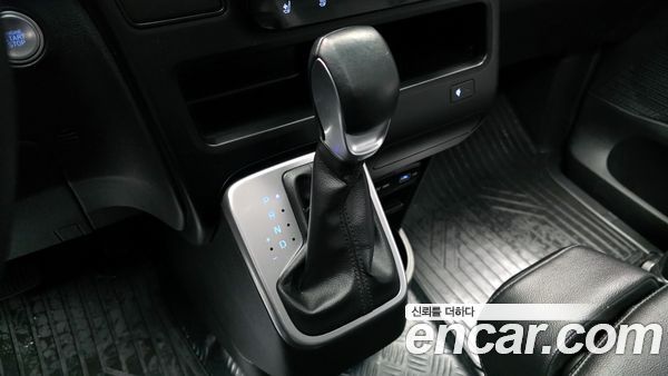 Hyundai Staria 2022, фото 9