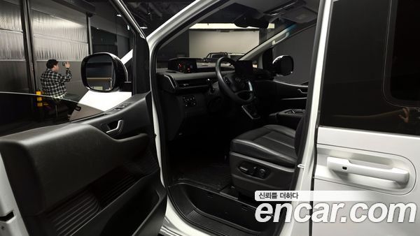 Hyundai Staria 2022, фото 10