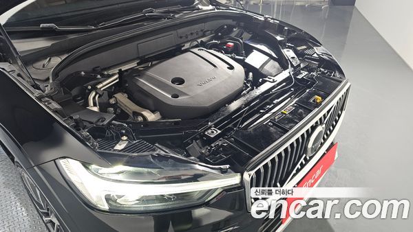 Volvo XC60 2022, фото 6