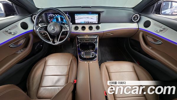 Mercedes-Benz E-Class 2021, фото 7