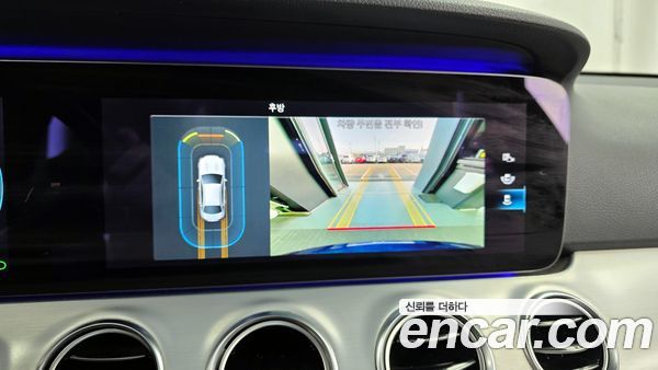 Mercedes-Benz E-Class 2021, фото 15